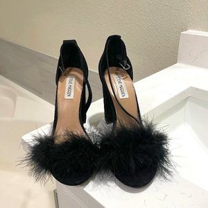 Steve Madden Black Feather Heels